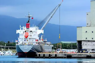 抵達時車子剛好落地