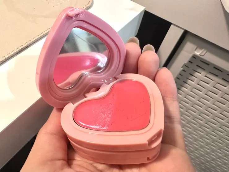 AOU 愛心潤澤奶油腮紅霜 #3