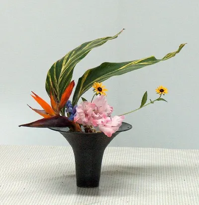 花藝家洪水晶得獎 打敗上圖高彩約