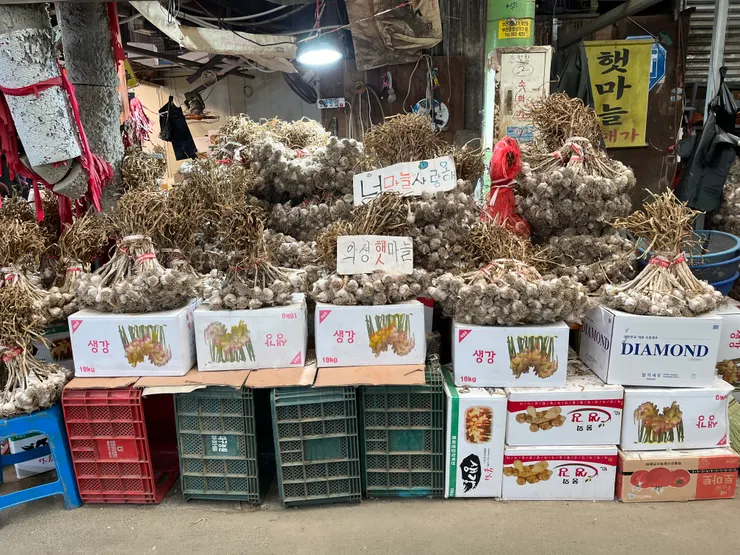 超豪邁的大蒜擺法