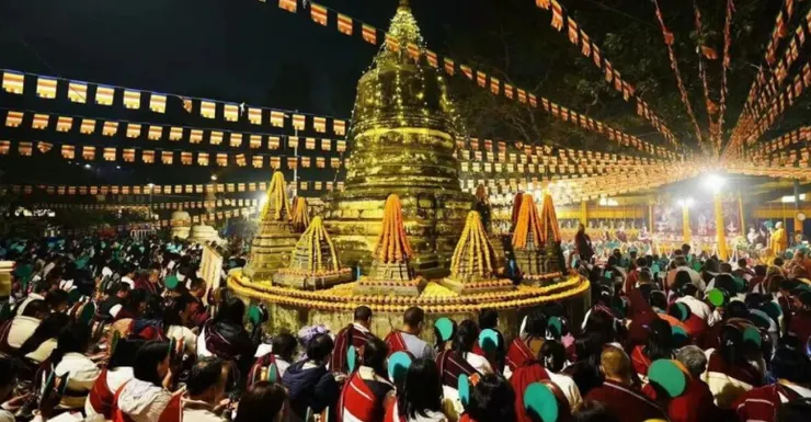 印度菩提伽耶佛陀涅槃日法會現場