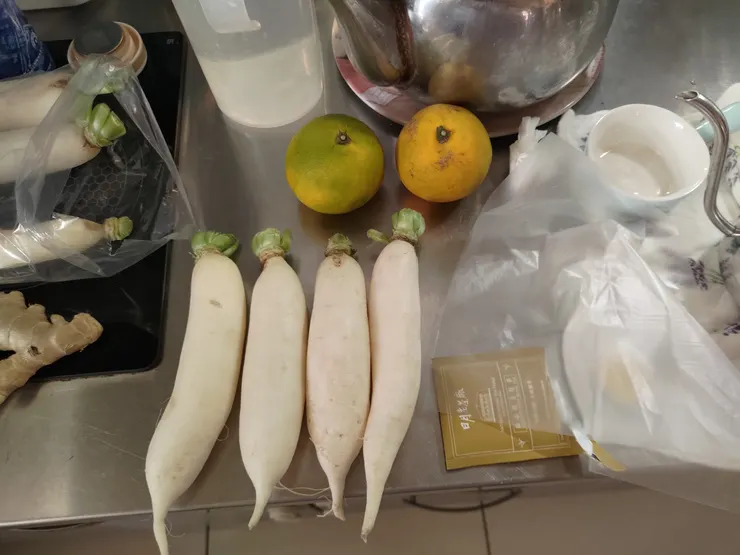 小小迷你的白玉蘿蔔，煮湯超好吃，很嫩又清甜