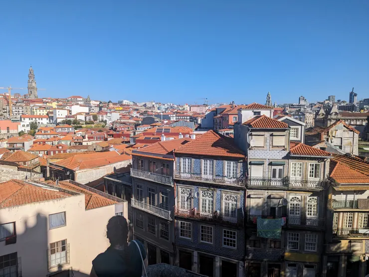 買完護照從教堂外看出去的市景～有種「哇！我來到葡萄牙了！」的不真實感。