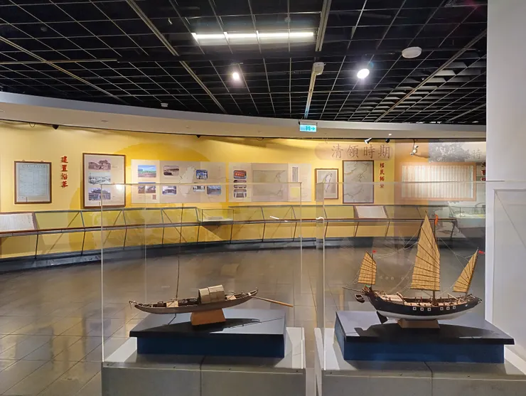 荷西、鄭氏時期展示室有當時的帆船模型