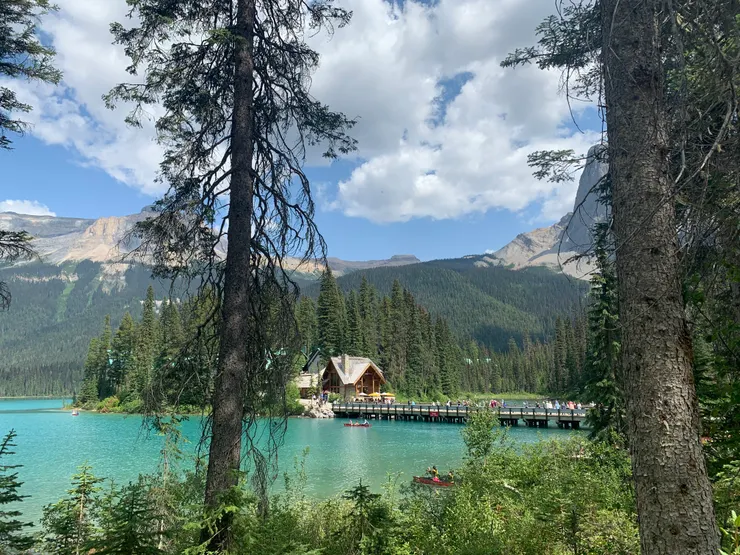 自己拍的加拿大西部落基山脉一个BC国家公园