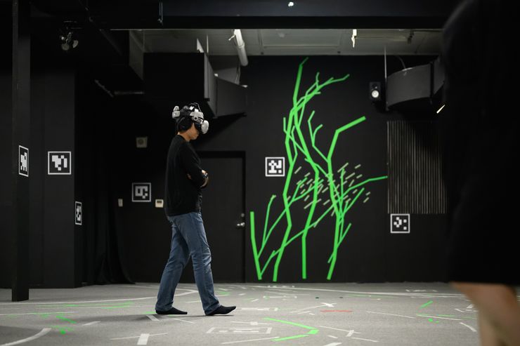 《雲在兩千米》VR 體驗。／影像提供：北師美術館（攝影：王世邦 Anpis Wang）