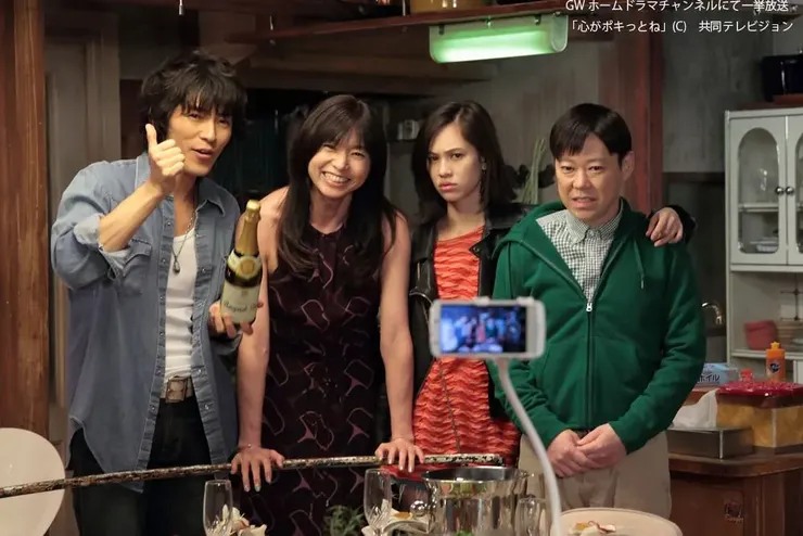 《心碎了》為山口安排了一段姐弟戀，加上呈現角色的模式太像「小南」，當時反響不甚理想。