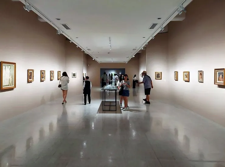 何德來 回顧展