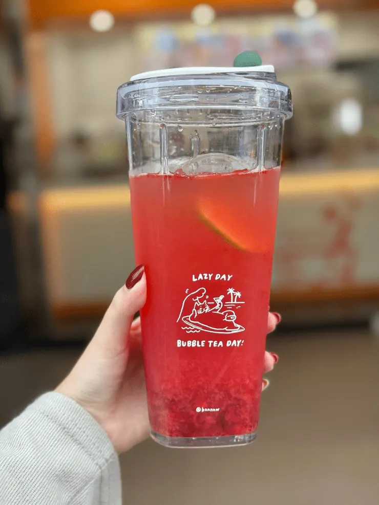 CoCo莓果派對為網友票選No.1。圖 / Dcard美食版