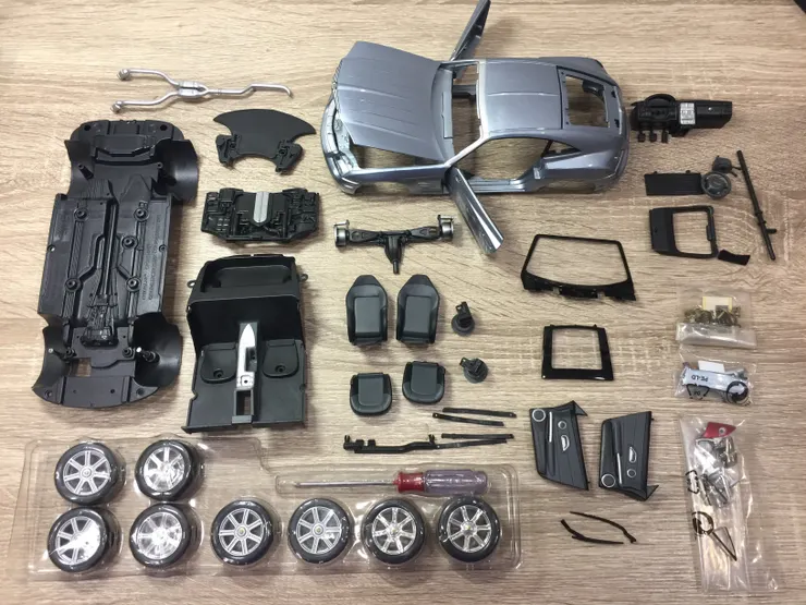 Chrysler Crossfire 模型車開箱照