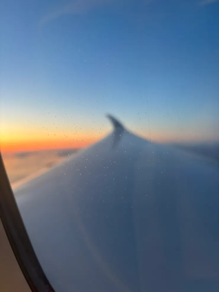 第一次長途飛機