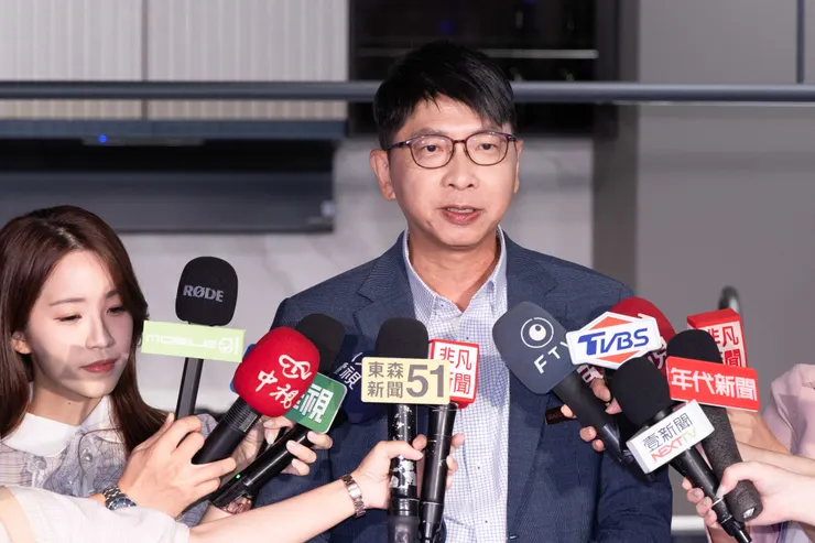 台灣櫻花李惠恂總經理介紹SAKURA AI KITCHEN。圖：台灣櫻花提供