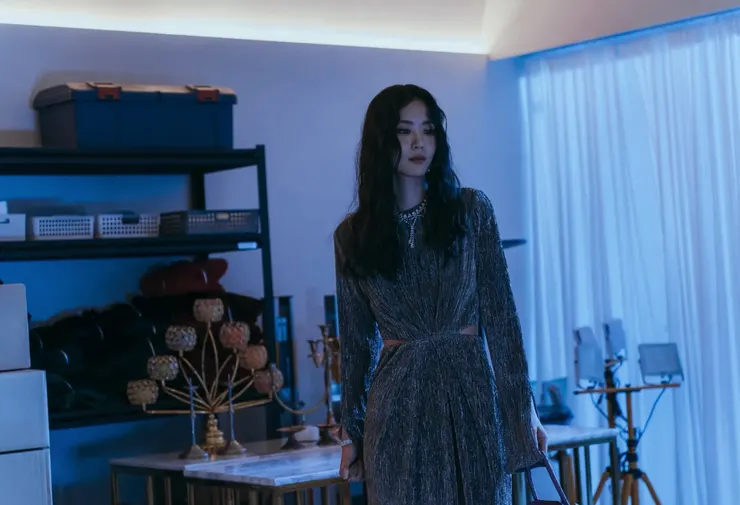 莎拉的真偽人生 | 評價 7.6/10  | awwrated