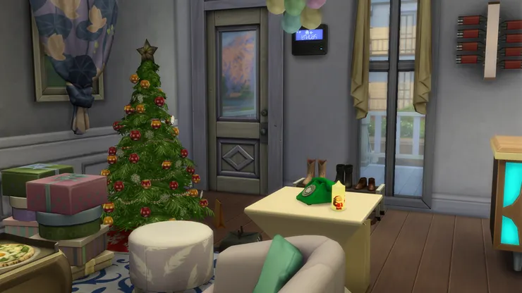 可以的話我都把燈具換成聖誕花樣，盡量帶出節日氣氛，一點都不馬虎。