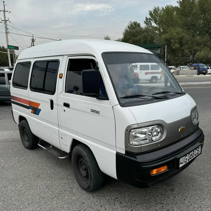 可愛的共乘麵包車