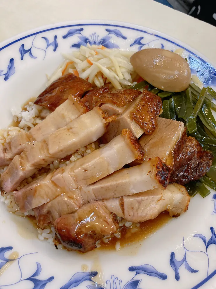 📸 港宏燒臘特寫｜燒肉燒鴨飯