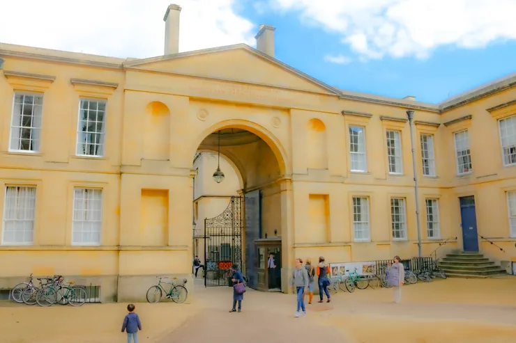 基督教堂學院另一處大門