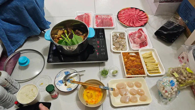 自己和牛壽喜燒，太爽