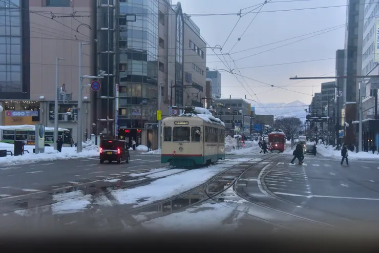 要是烏雲更少，和立山山脈合影肯定更有看頭
