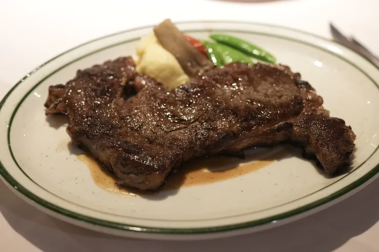 主餐之一 : 美國PRIME肋眼牛排12oz