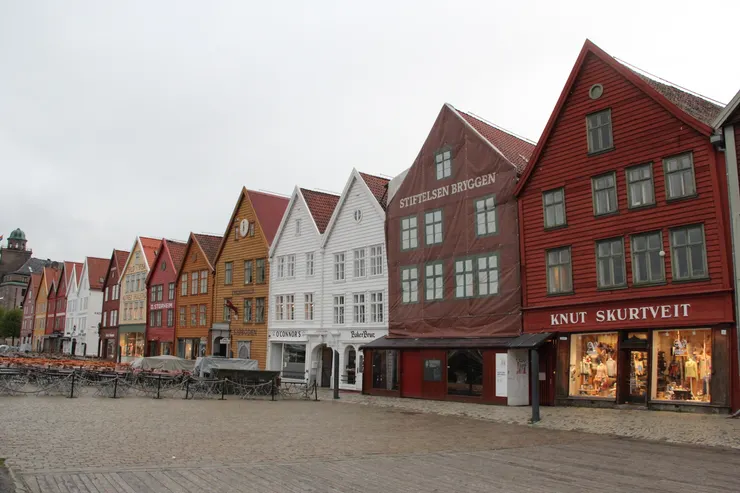 攝於2025年，挪威卑爾根，在不同時間，造訪了3次的城鎮