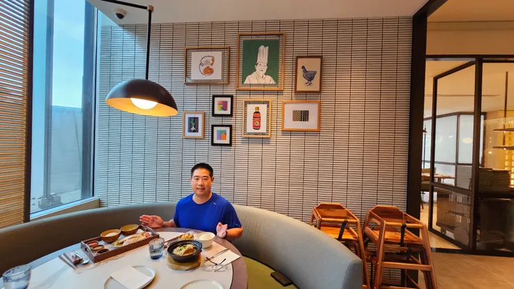 我在新加坡烏節路希爾頓酒店的Chatterbox話匣子餐廳享用全獅城最貴海南雞飯!