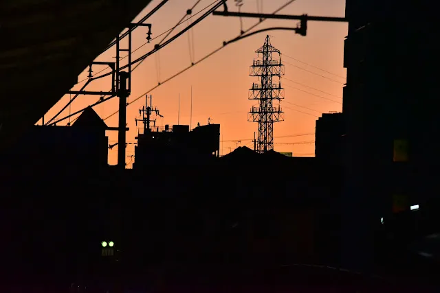 漸漸顯現的東方魚肚白