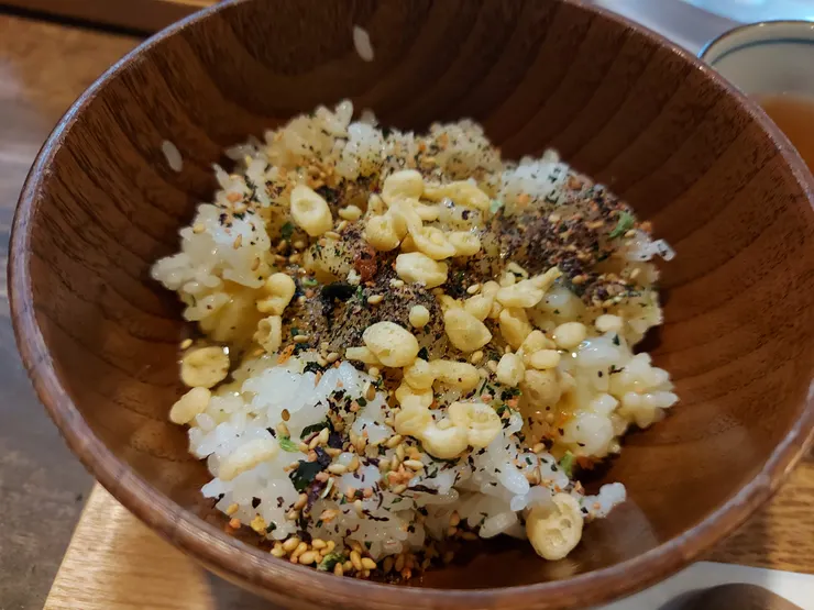 生雞蛋拌飯成品