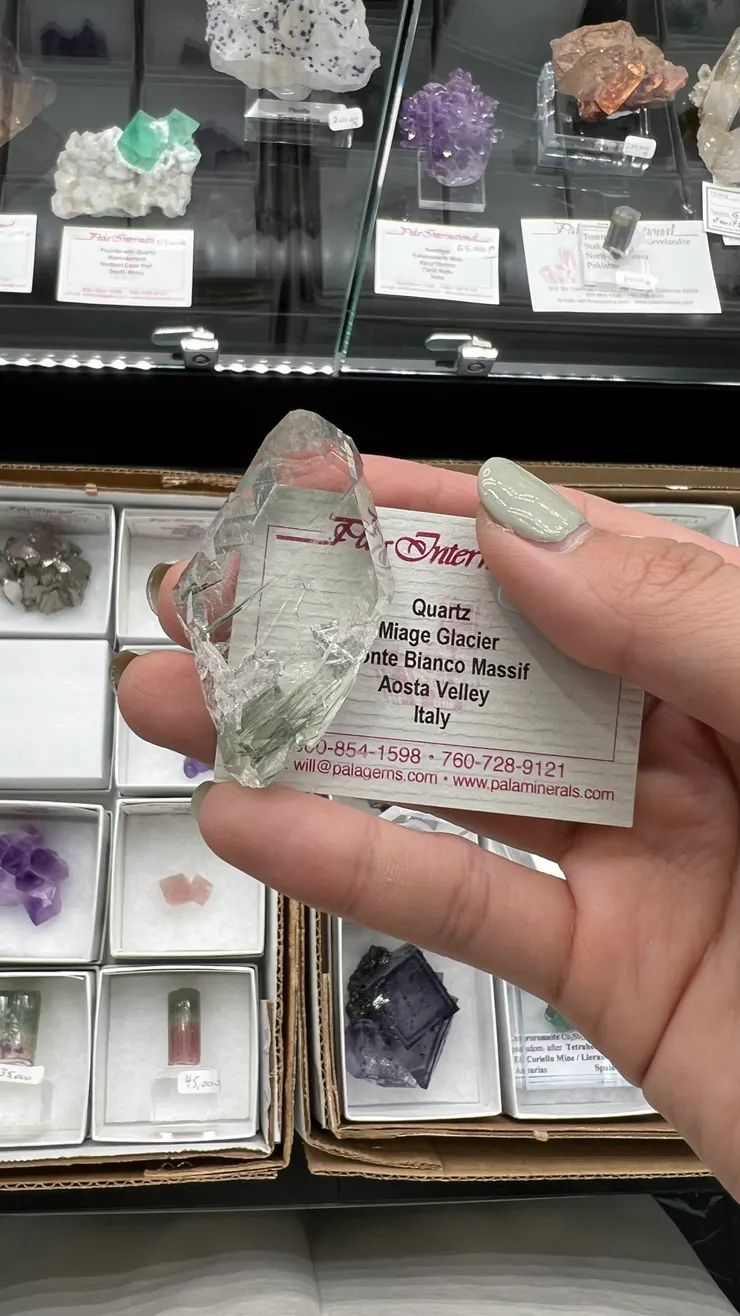 也有許多台灣很少見的歐美礦石