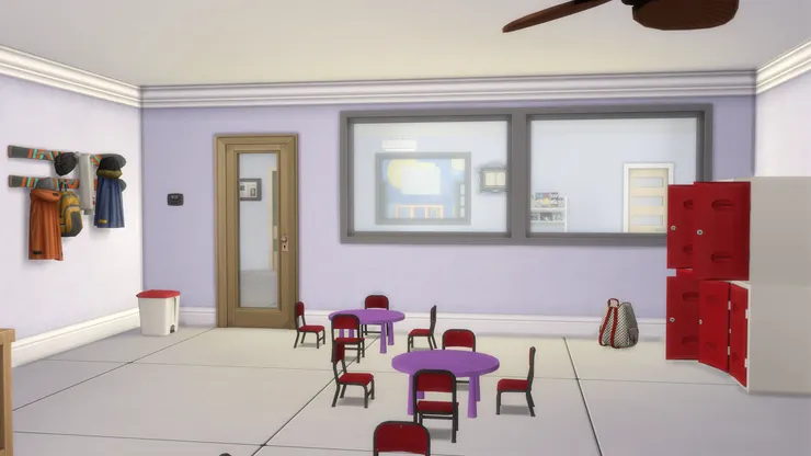 桌椅的擺法跟其他班級不同，不知大家能否留意到。去看看平面圖便一清二楚了。