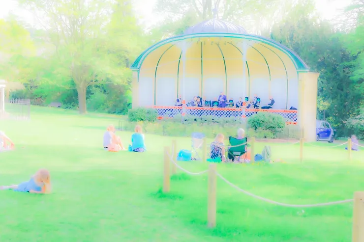 小型的草地音樂會