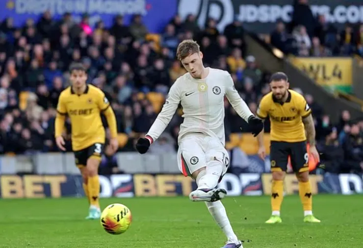 龐馬射入十二碼球助車路士領先2:0