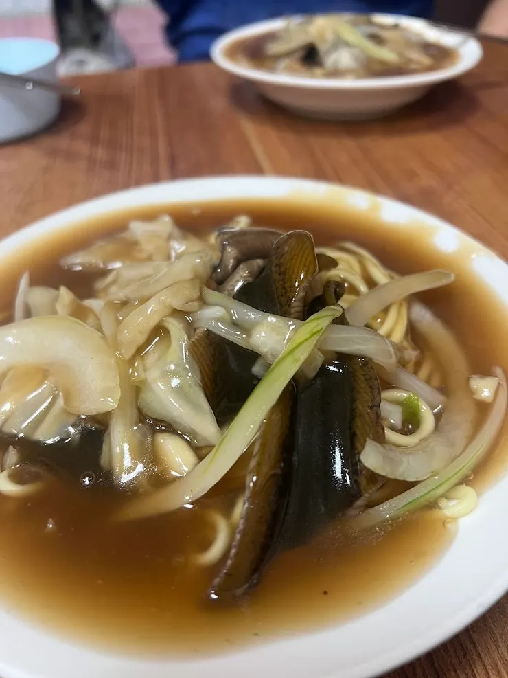 美味的鱔魚意麵(圖片截圖於網路)
