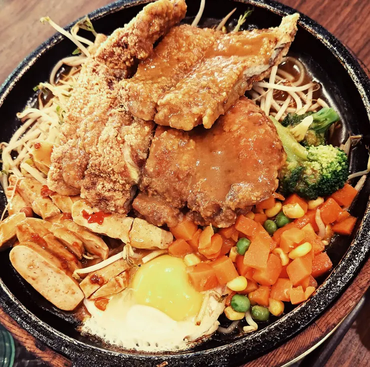 鴻屋木桶燒_香雞排木桶燒飯