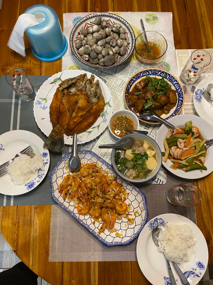 廠長太太手藝好到真的比美餐廳大廚。