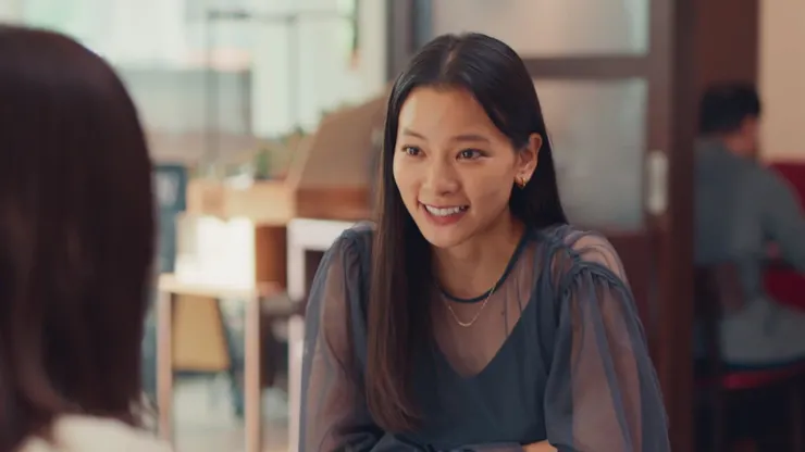 八重必須以謊言包裝起真實的自己