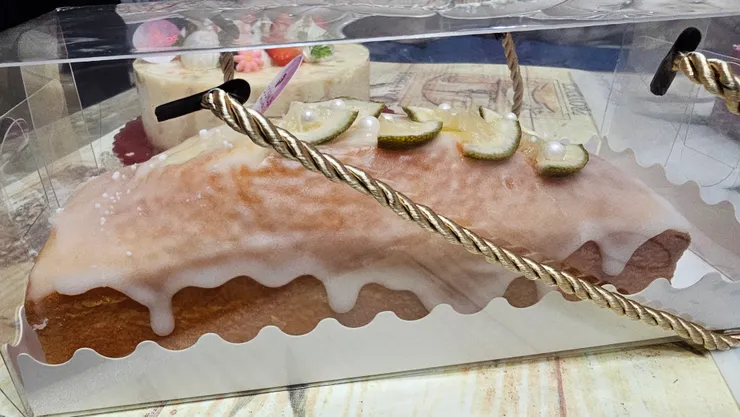 連側面也像是藝術品!