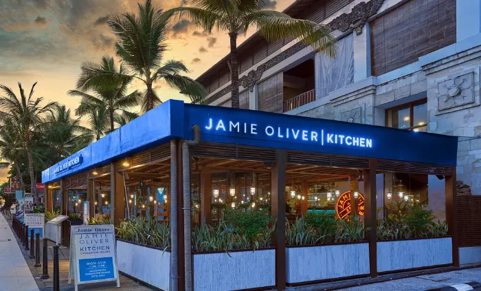 離庫塔海灘入口只有幾步的距離