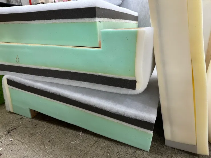 第諾沙發告訴你如何挑選一張好的沙發坐墊！