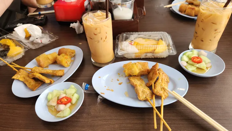 第一站就喝泰奶,旅行社很懂