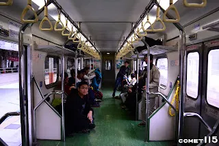 EMU500型拖車的內裝