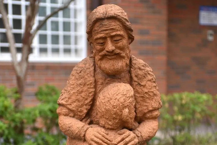 圖片來源:https://pixabay.com/zh/photos/bible-mercy-love-forgiveness-2422571/