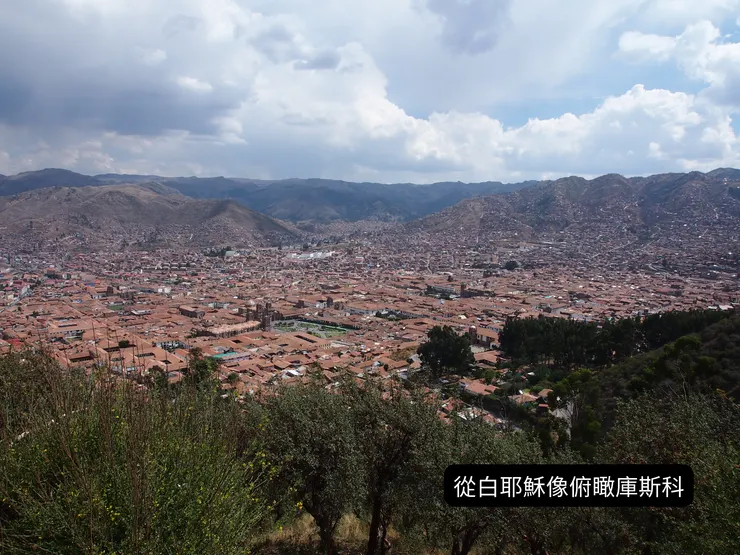 兵器廣場是中央綠綠的那塊