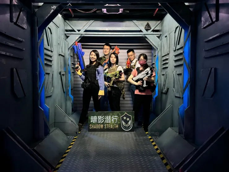 潛行完成任務照