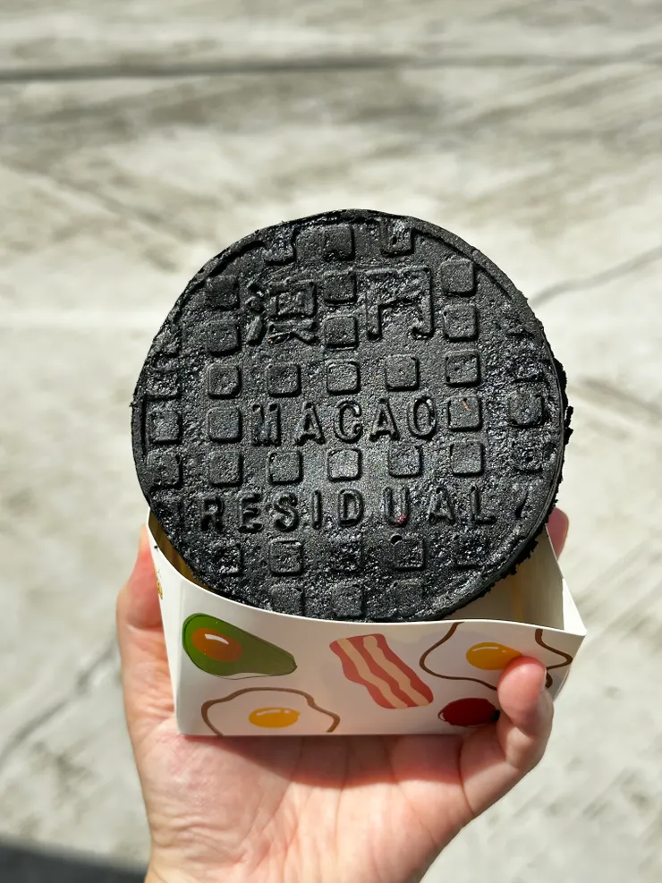 澳門地道小食：渠蓋燒，其實像車輪餅