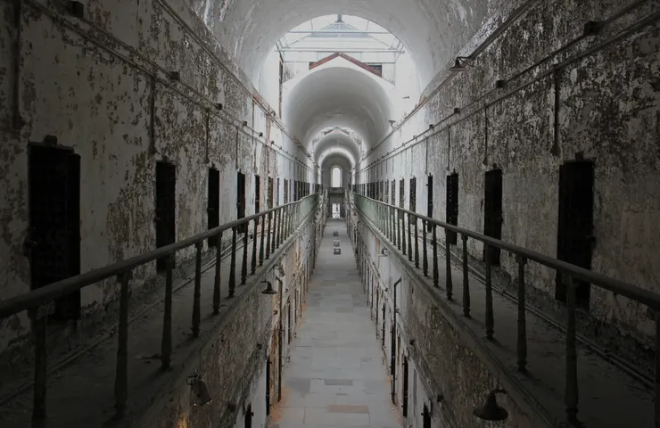 『東州監獄』內部。