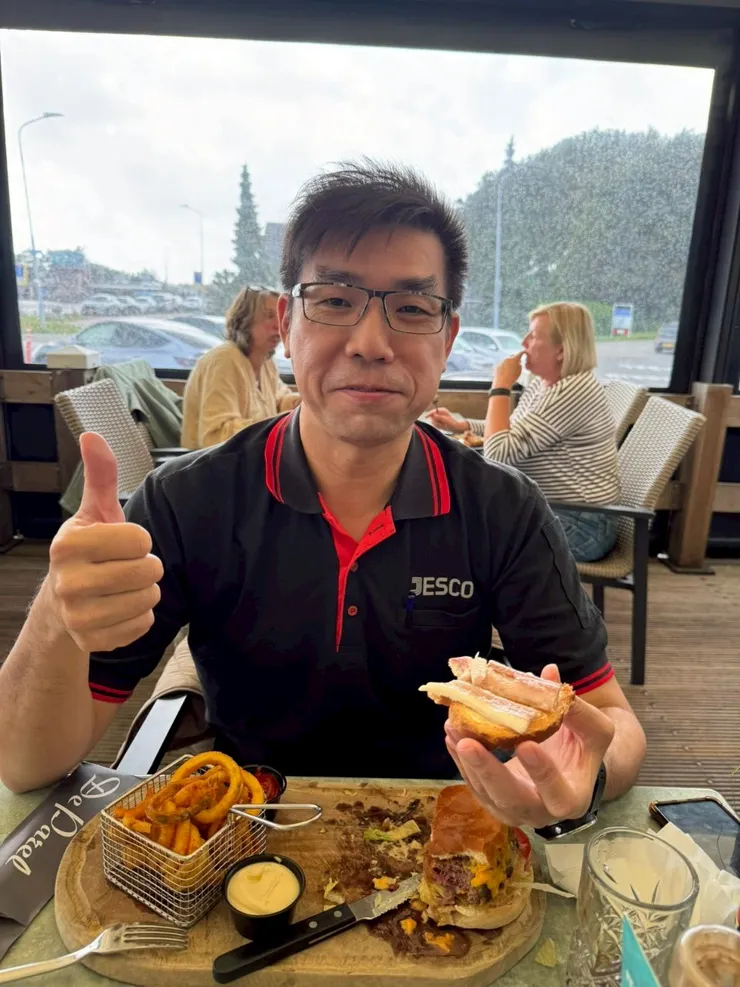 吃超飽的 XD 幸好飯店早餐我沒吃很多