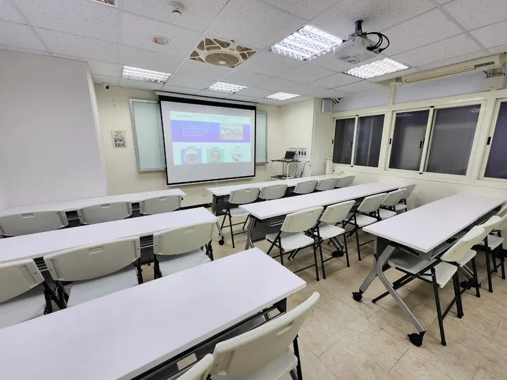 JR北車站前許昌光南 B教室介紹 台北火車站場地租借  教室型