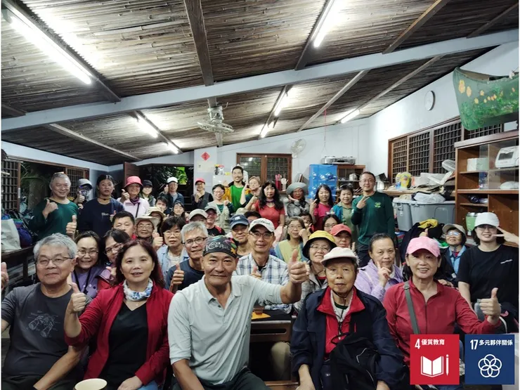 這趟青年所的王主任及同仁也參與了這趟的課程體驗