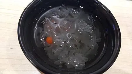 [基隆美食]GOOGLE MAP獲得四點六顆星好評的鮮牧火鍋